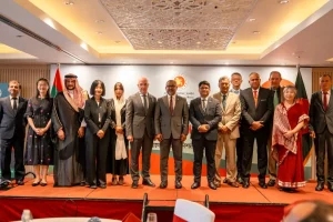 কূটনৈতিক সংবর্ধনায় বাংলাদেশের প্রশংসা মালদ্বীপের পররাষ্ট্রমন্ত্রীর