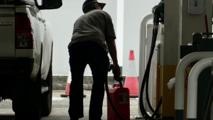 বাড়িতে ৪ লিটার পেট্রোল রাখায় ব্যক্তির কারাদণ্ড