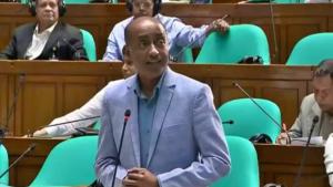 গণভোটে জামায়াতের অবস্থান ‘আধা প্রেম, আধা প্রতারণা’ : আইনমন্ত্রী