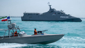 হরমুজ প্রণালি নিয়ে ট্রাম্পের ঘোষণায় ক্ষুব্ধ ইরানের কড়া বার্তা