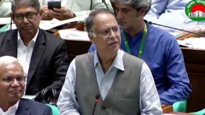 পেট্রোলের লাইন আর নেই, লোডশেডিংও কমে গেছে: সংসদে জ্বালানিমন্ত্রী