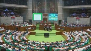 জ্বালানি ইস্যুতে সংসদে উত্তাপ, মুলতবি প্রস্তাব ঘিরে বিতর্ক