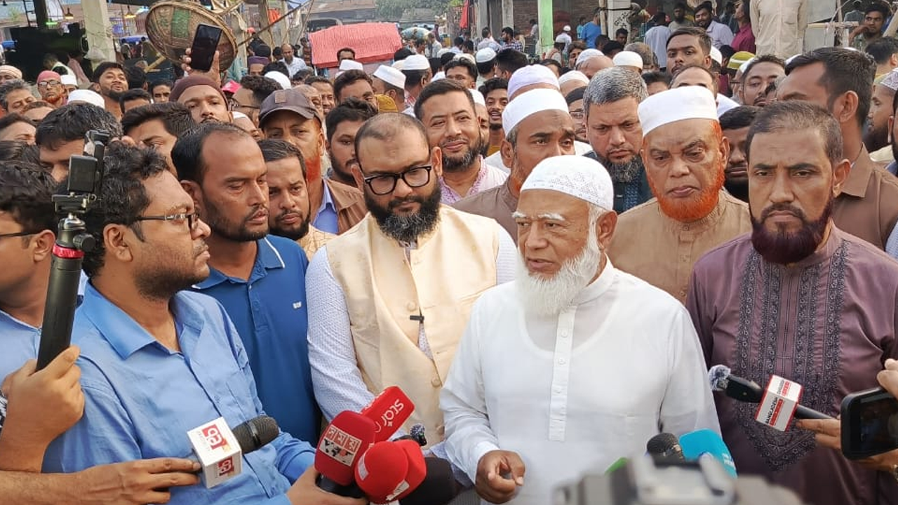 সিন্ডিকেট চাঁদাবাজির কারণে বাজারে অস্থিরতা: জামায়াত আমির