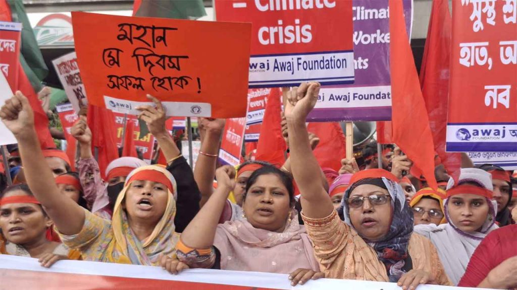 ‘শিল্পকারখানায় কাজের পরিবেশ কঠিন ও অমানবিক, নেই মূল্যায়ন’