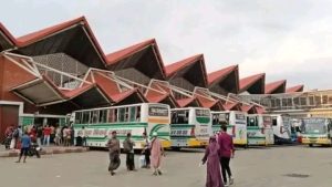 শায়েস্তাগঞ্জে ঢাকা-সিলেট মহাসড়ক অবরোধ, তীব্র যানজটে ভোগান্তি