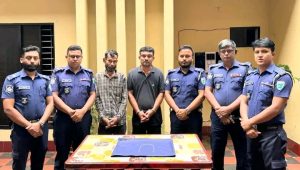মৌলভীবাজারে নারীর স্বর্ণ ছিনতাই লুণ্ঠিত অলঙ্কার উদ্ধার