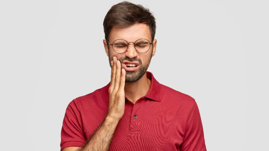 দৈনন্দিন এই ১৫ অভ্যাস গোপনে আপনার দাঁত নষ্ট করে দিচ্ছে
