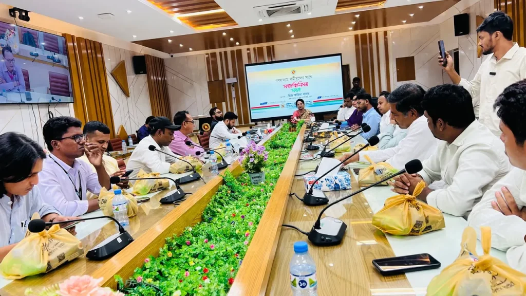 সেবাগ্রহীতাদের জন্য ঢাকা জেলা প্রশাসনে চালু হচ্ছে ‘হ্যালো ডিসি’