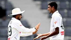 ৩৩৬ রানে পিছিয়ে লাঞ্চে পাকিস্তান, বাংলাদেশের চাই ৮ উইকেট