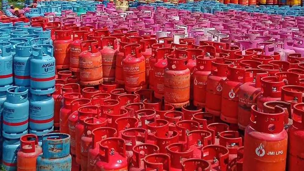 দাম কমল এলপিজির