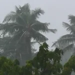 দুপুরের মধ্যে ৬০ কিমি বেগে ঝড়ের শঙ্কা