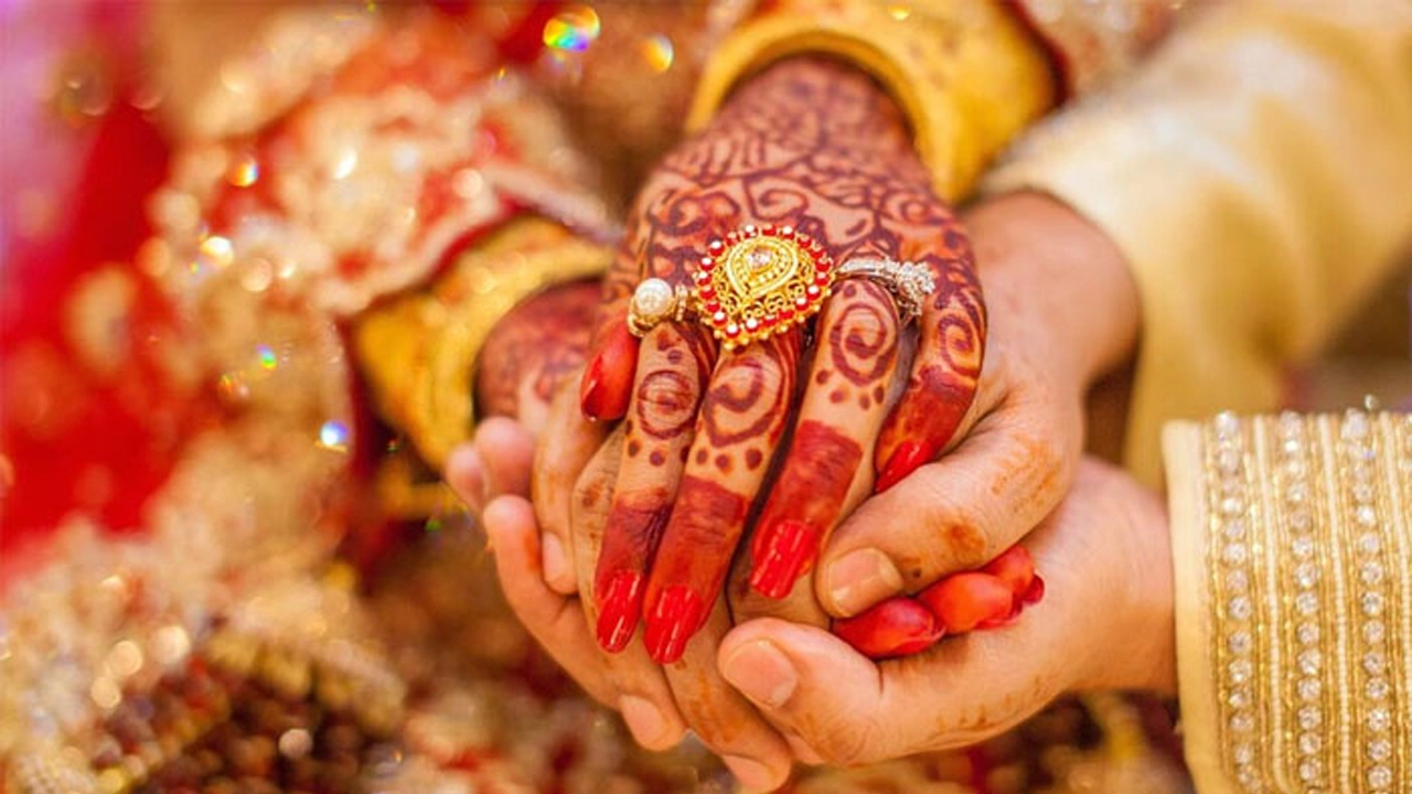 ‘কবুল’ বলা ছাড়াও যেসব শব্দে বিয়ে হয়ে যায়