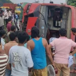 কুমিল্লায় বিআরটিসি বাস দুর্ঘটনায় আহত ১০
