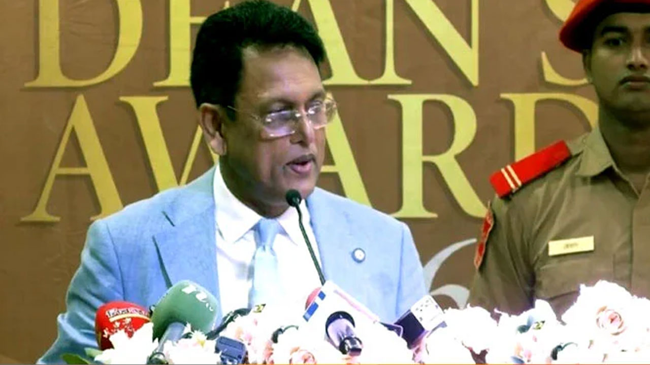 বিশাল জনসংখ্যাকে শিক্ষকেরাই মানবসম্পদে পরিণত করতে পারেন: শিক্ষামন্ত্রী