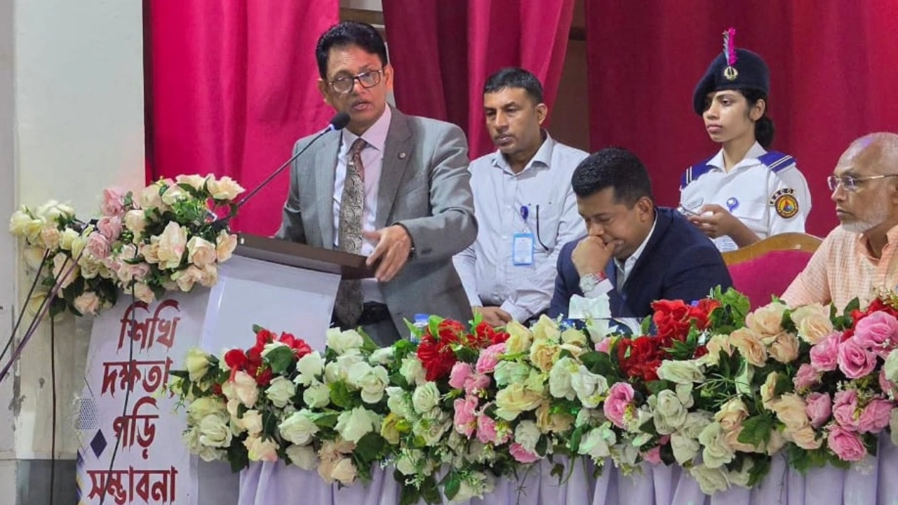 মামলা জটে আটকে ৩২৫০০ প্রধান শিক্ষকের নিয়োগ: শিক্ষামন্ত্রী